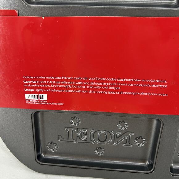 Crate & Barrel Christmas Holiday Cookie Bar Pan NEW - Picture 6 of 7